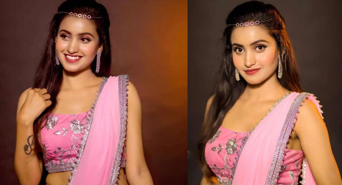 Deepika Pilli : అందం తో హొయలు ఒలికుస్తున్న దీపికా పిల్లి, అమ్ముడు అందానికి కుర్రకారు ఫిదా... beautyful Deepika pilli showing her beauty on sets